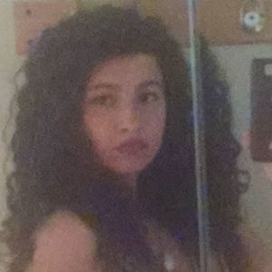 Meet your Posher, Cherry